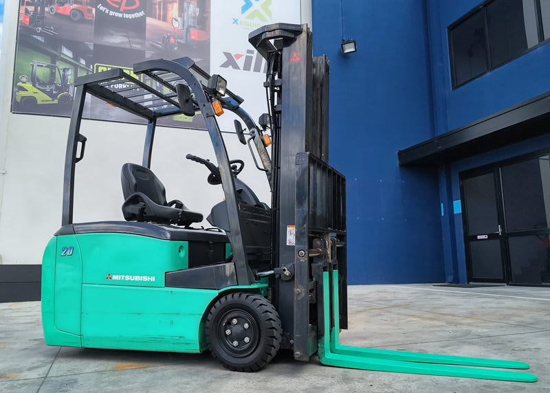 Mitsubishi FB20TCB 2T Electric Forklift